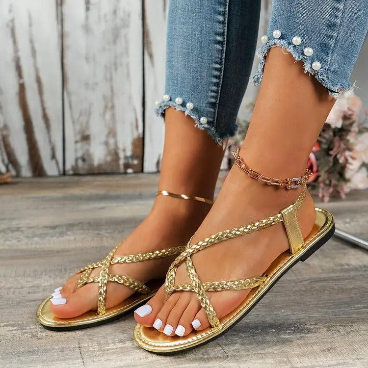 Women’s Flat Sandals – Comfortable and Stylish Summer Shoes for Leisure and the Beach