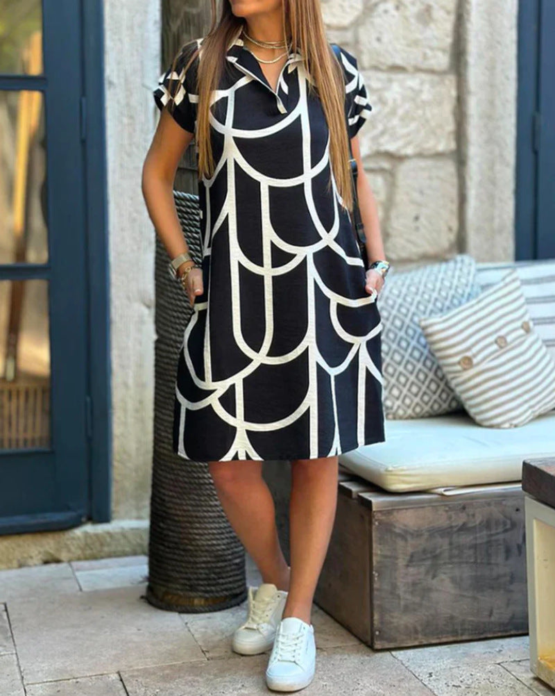 Dress with V-neck - Short sleeves - Angela
