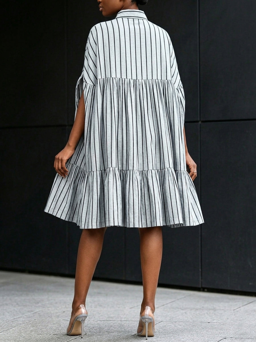 Midi mekko | Light blue A-line batwing sleeves | Buttoning