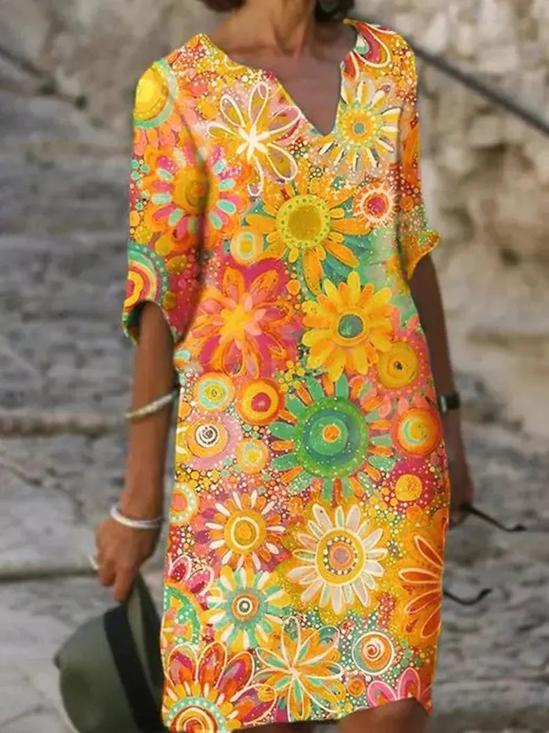 Women's summer dress with floral print and V-neck, breathable fabric