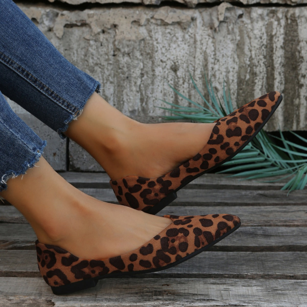 Women's ballet shoes | Leopard print | Elegant slip-on style