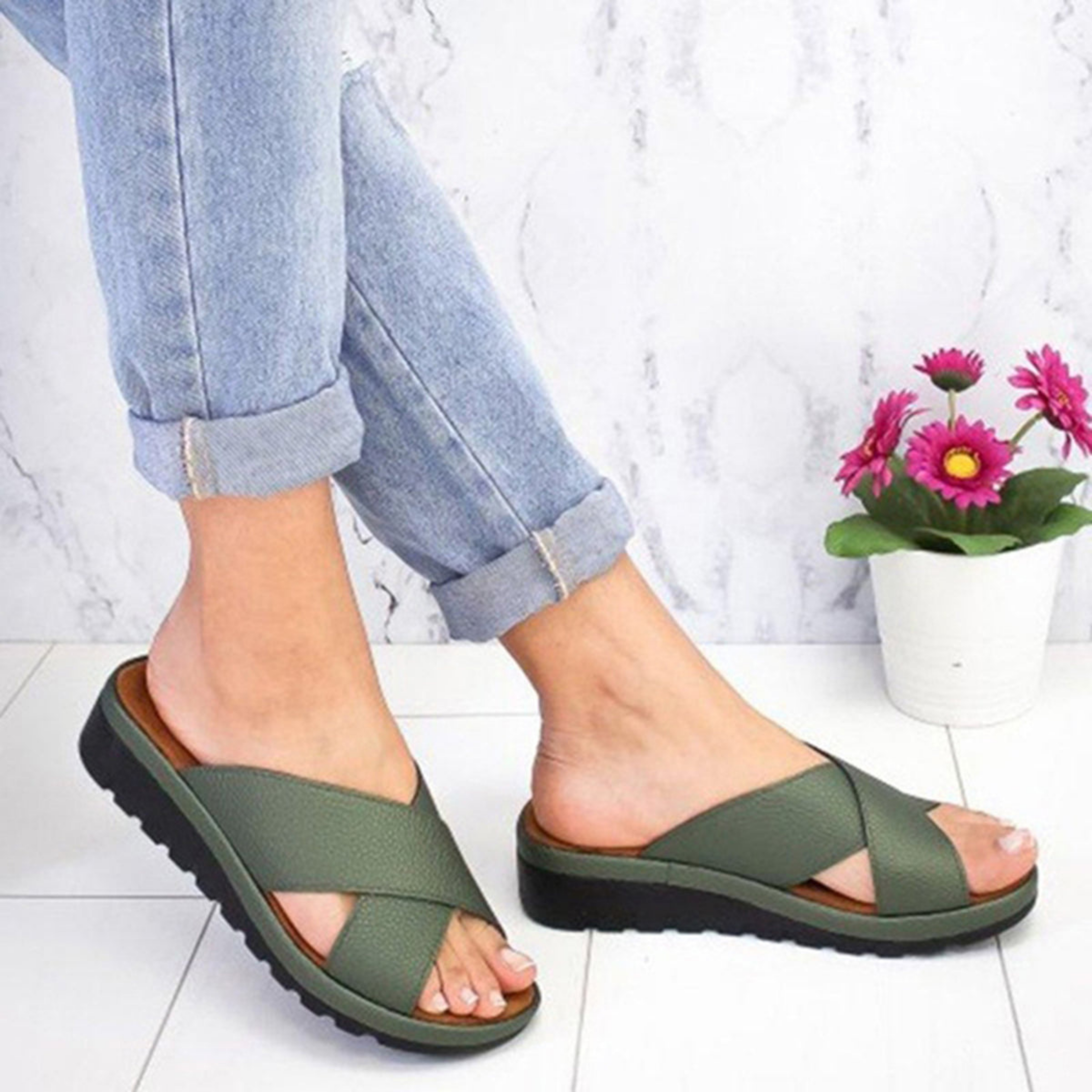 Women's leather orthopedic sandals | Support and comfort