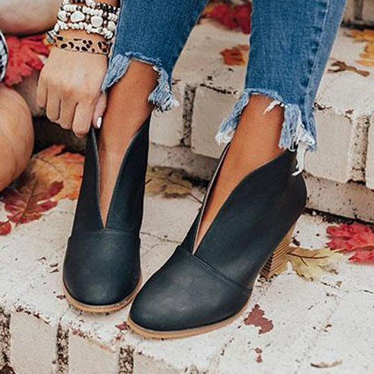 Leather ankle boots for women | V-cut, comfortable | With heels
