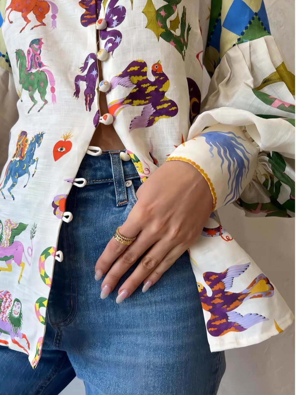 Women's Blouse | Pop-Art Print and Puff Sleeves