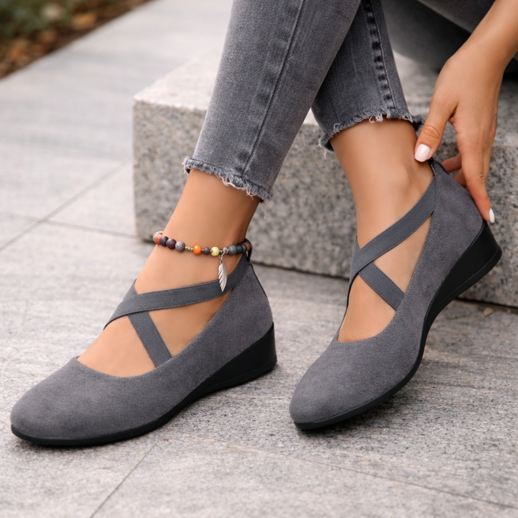 Women's Wedge Heels Elastic Laces Elevated Sole
