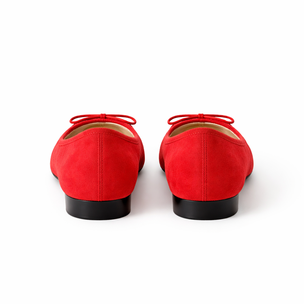 Women's ballet shoes with loop details and soft insole