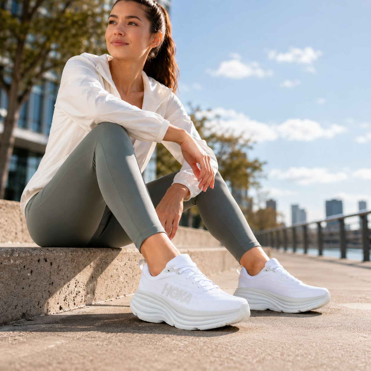 Women's running shoes, gym shoes designed for daily use