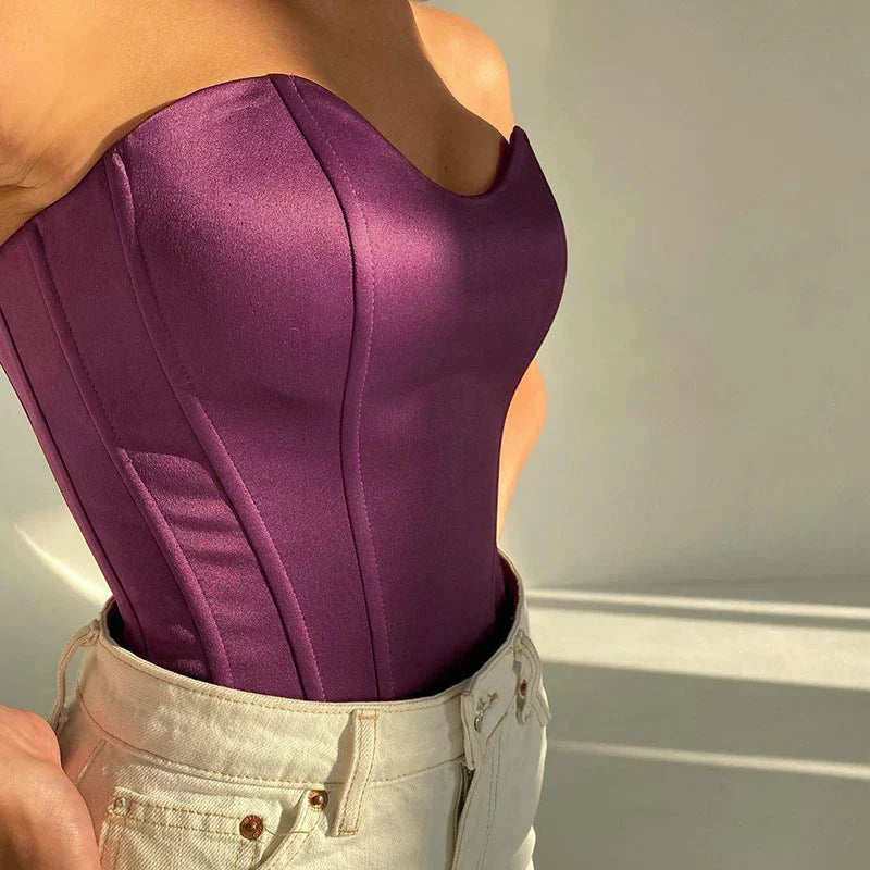 Women's Corset Top | Heart Neckline, Strapless Model