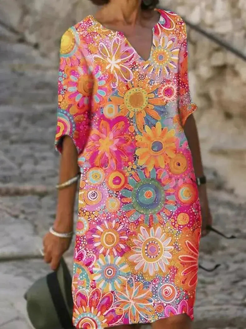 Women's summer dress with floral print and V-neck, breathable fabric