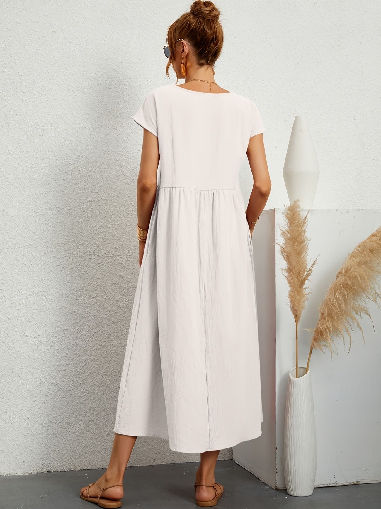 Round neck summer dress Camille