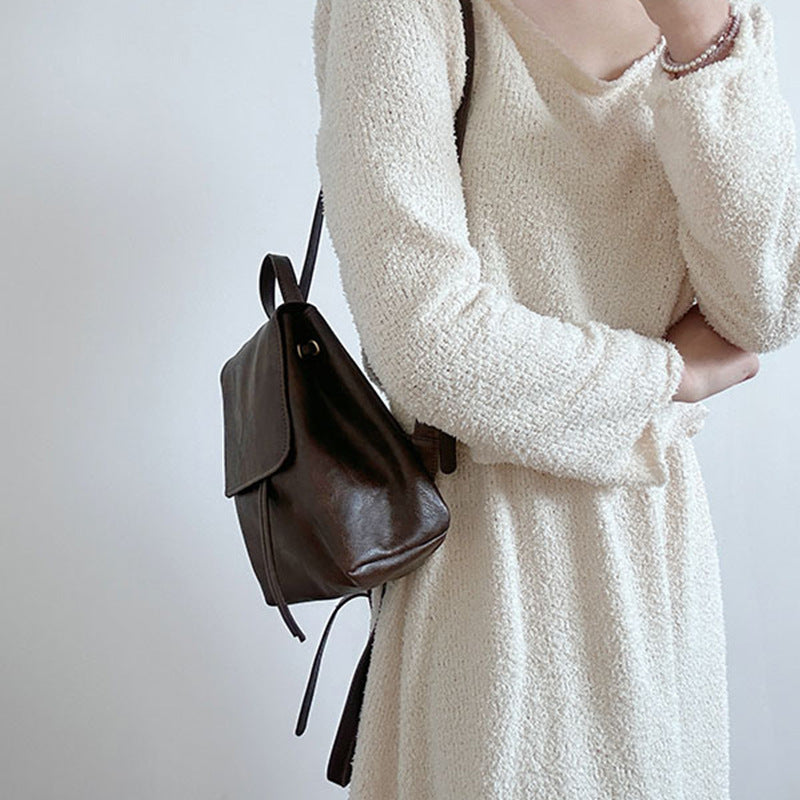 Backpack | Retro style, compact and practical