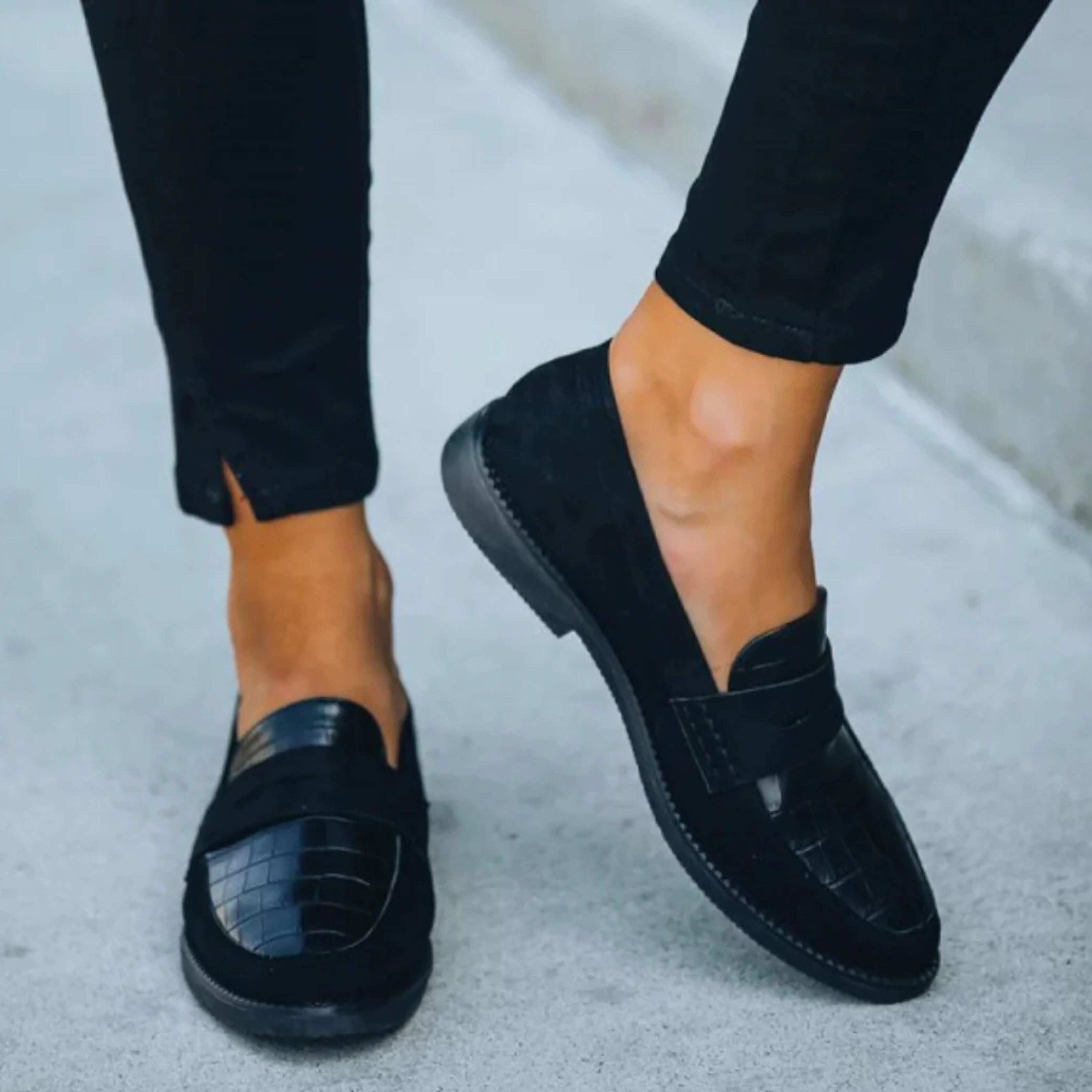 Women's leather loafers | Black, classic style