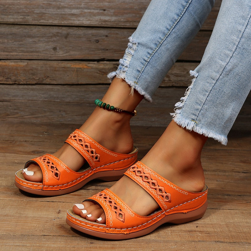 Orthopedic Sandals for Women with Ergonomic Pressure Distribution for Everyday Use
