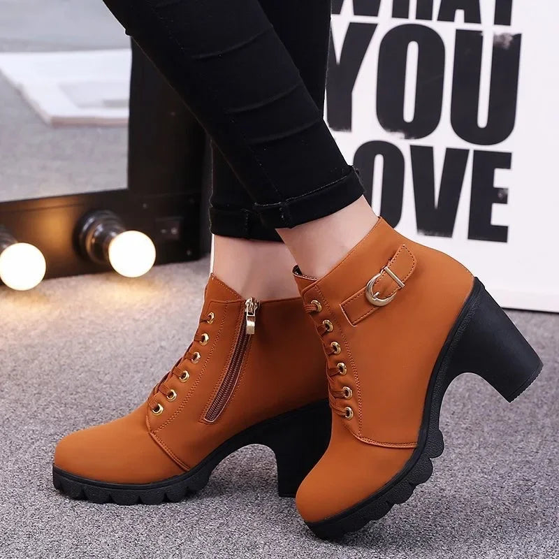 Leather ankle boots for women | Thick heel, lace-up | Comfortable