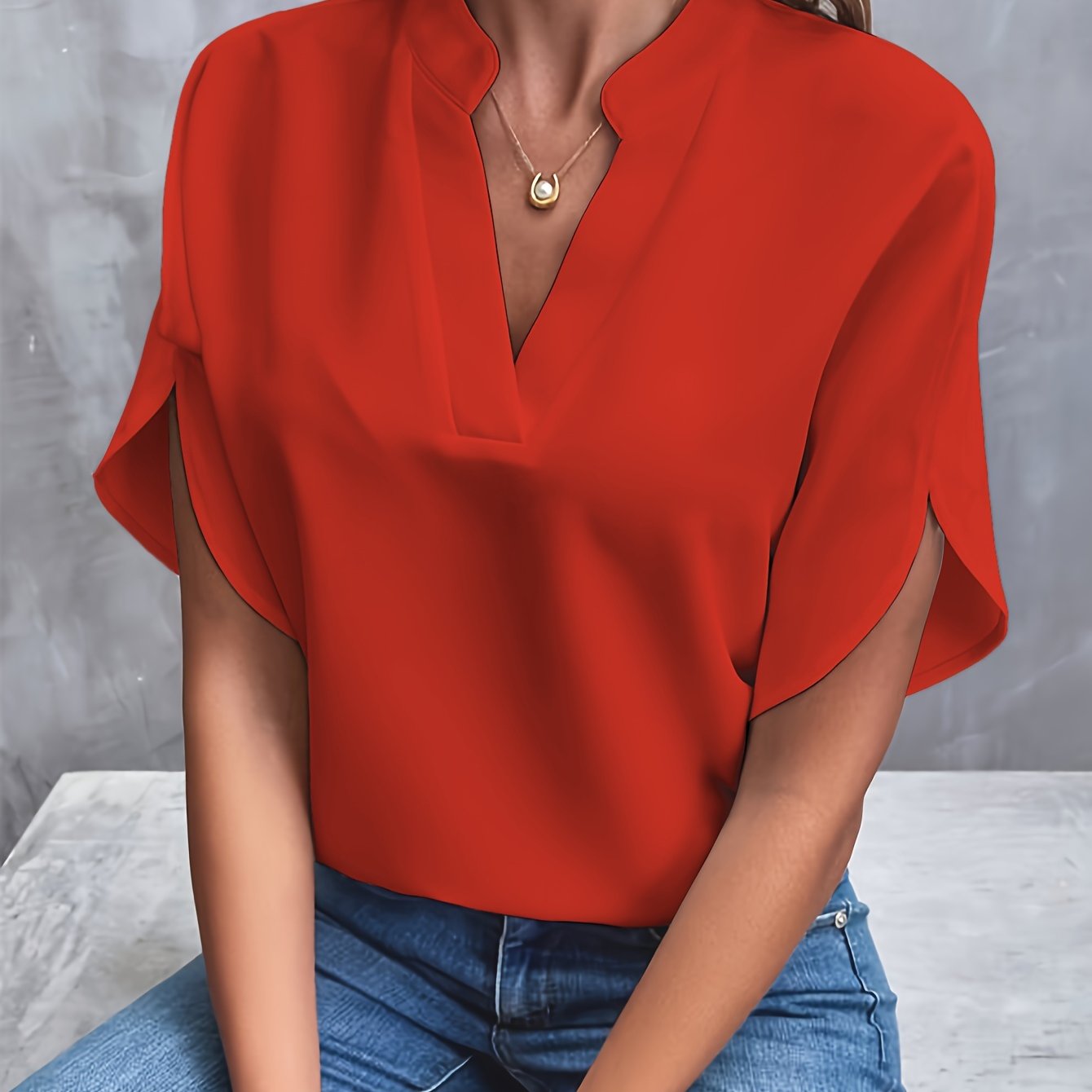 Lina - Stylish lightweight blouse - For all occasions