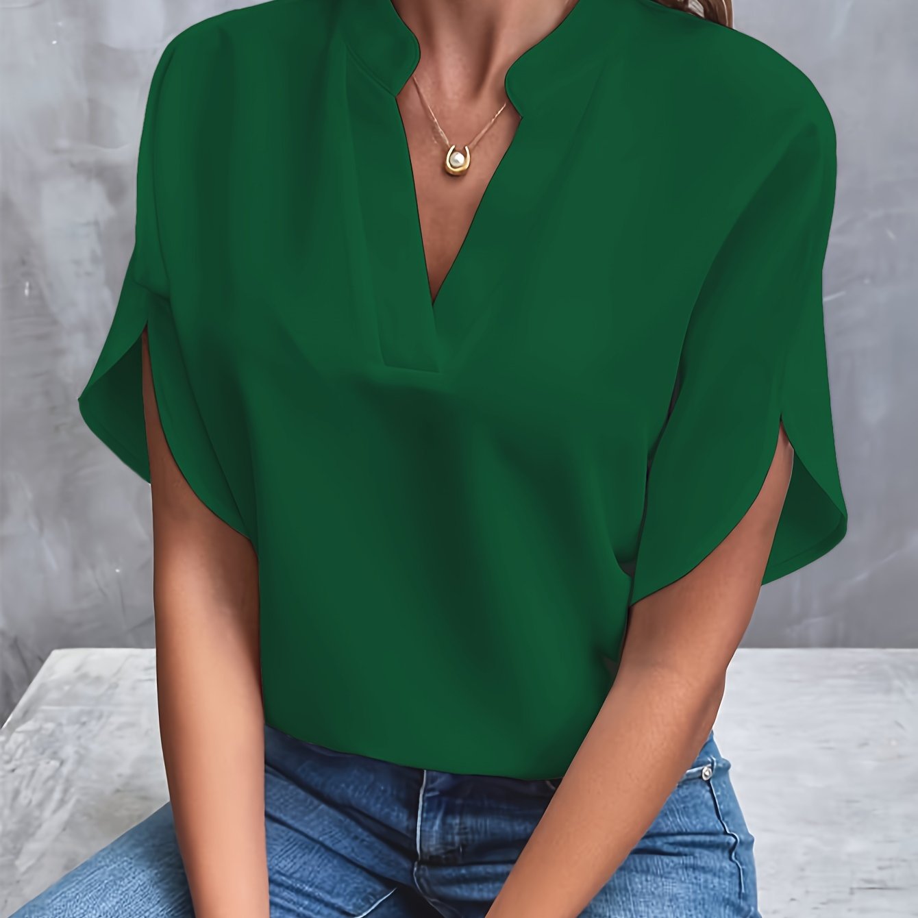 Lina - Stylish lightweight blouse - For all occasions