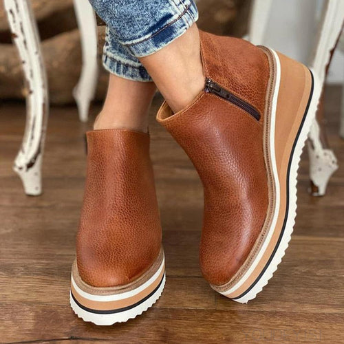 Leather ankle boots for women | Platform sole, zipper | Comfortable