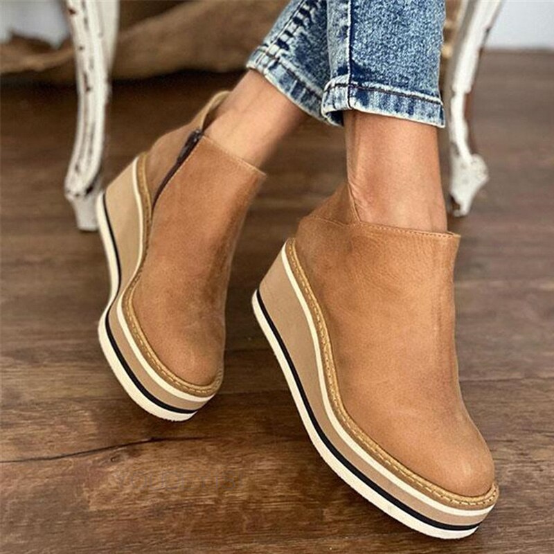 Leather ankle boots for women | Platform sole, zipper | Comfortable