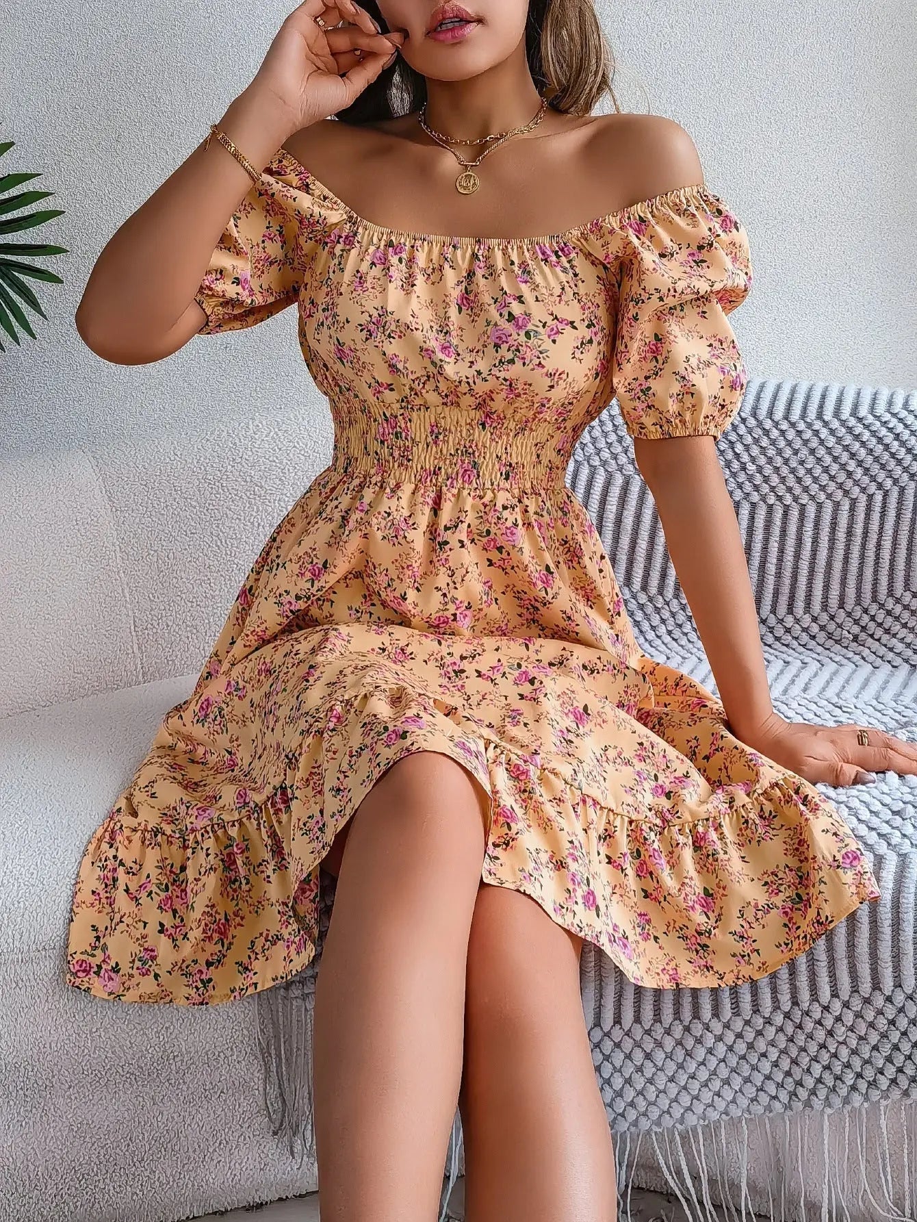 Party dress with square neckline and high waist