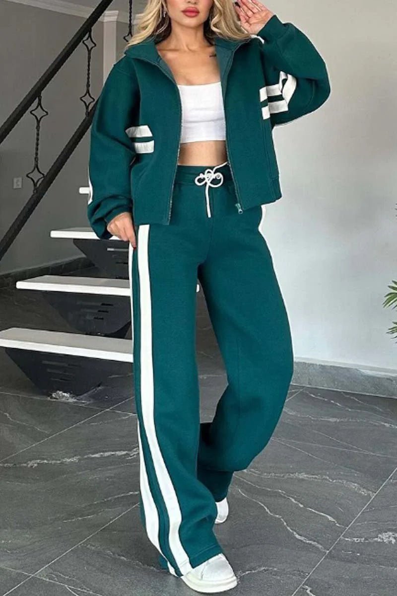 Women's Running Outfit with Stripes | Two-Piece Set | Comfortable Casual Style