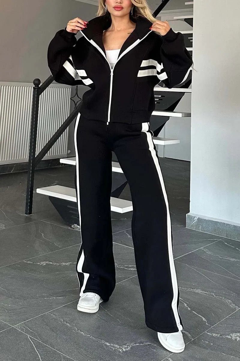 Women's Running Outfit with Stripes | Two-Piece Set | Comfortable Casual Style