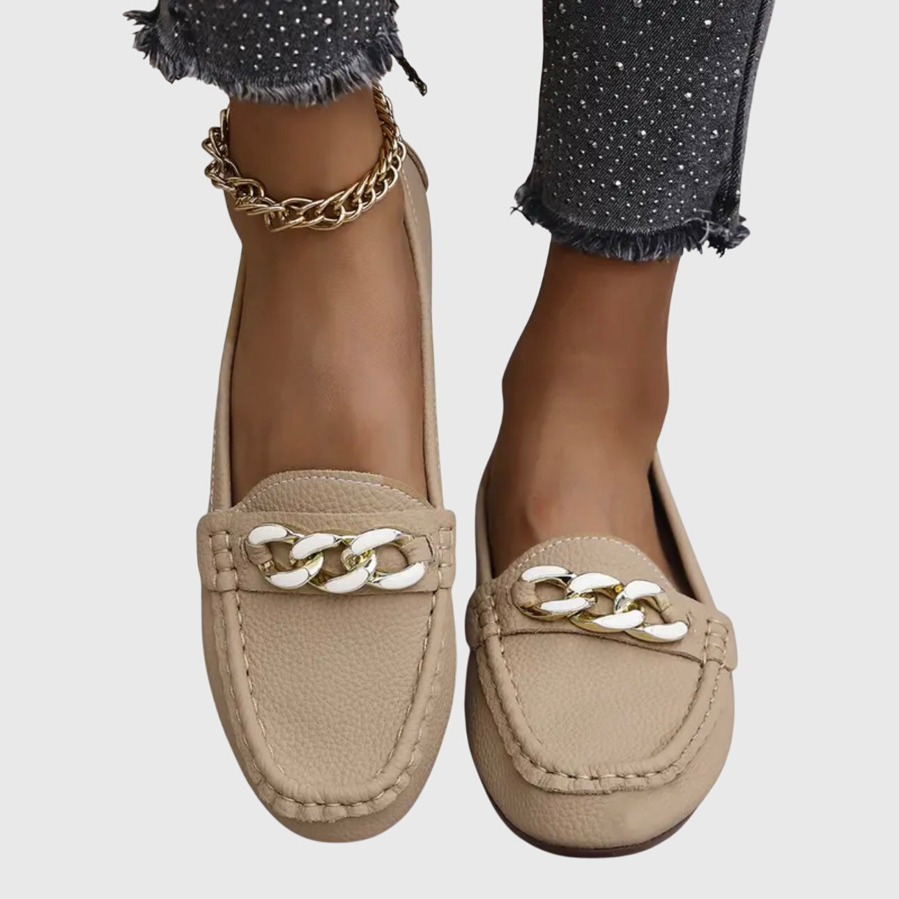 Leather loafers for women | Chain decoration, slip-on style | Comfortable