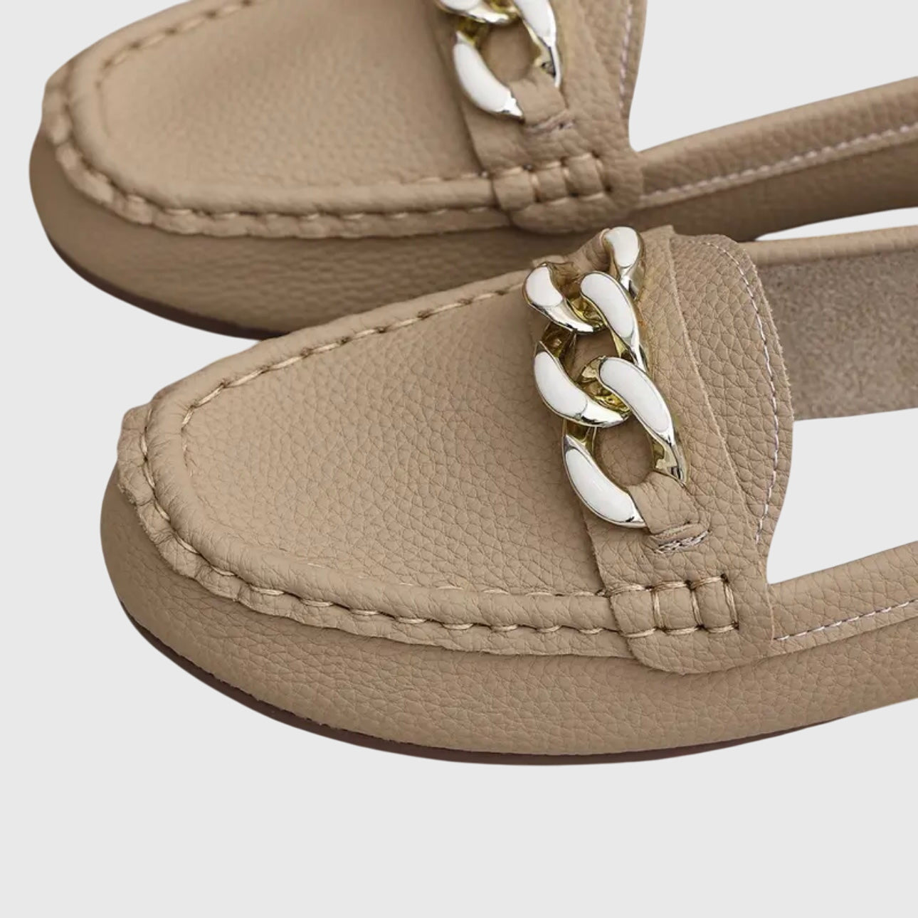 Leather loafers for women | Chain decoration, slip-on style | Comfortable