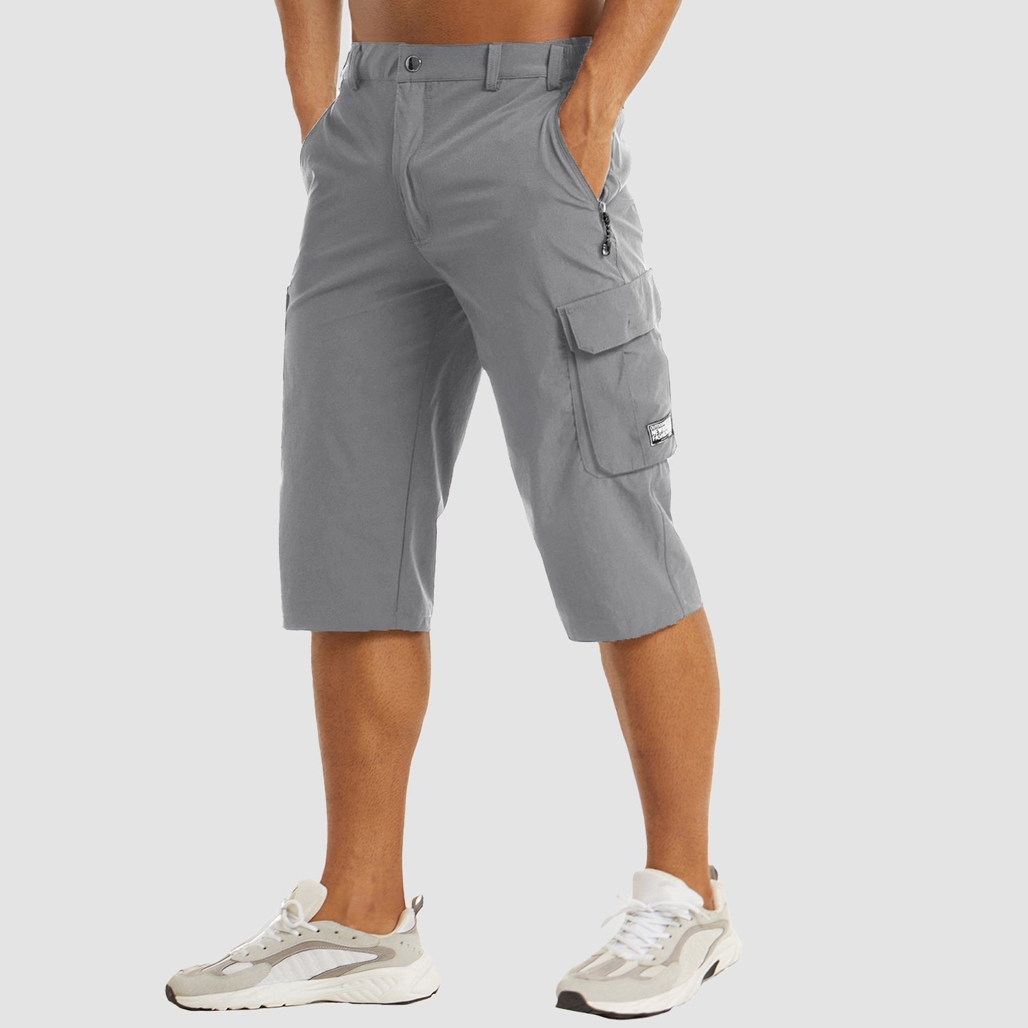 Men's knee-length cargo shorts | with side pockets