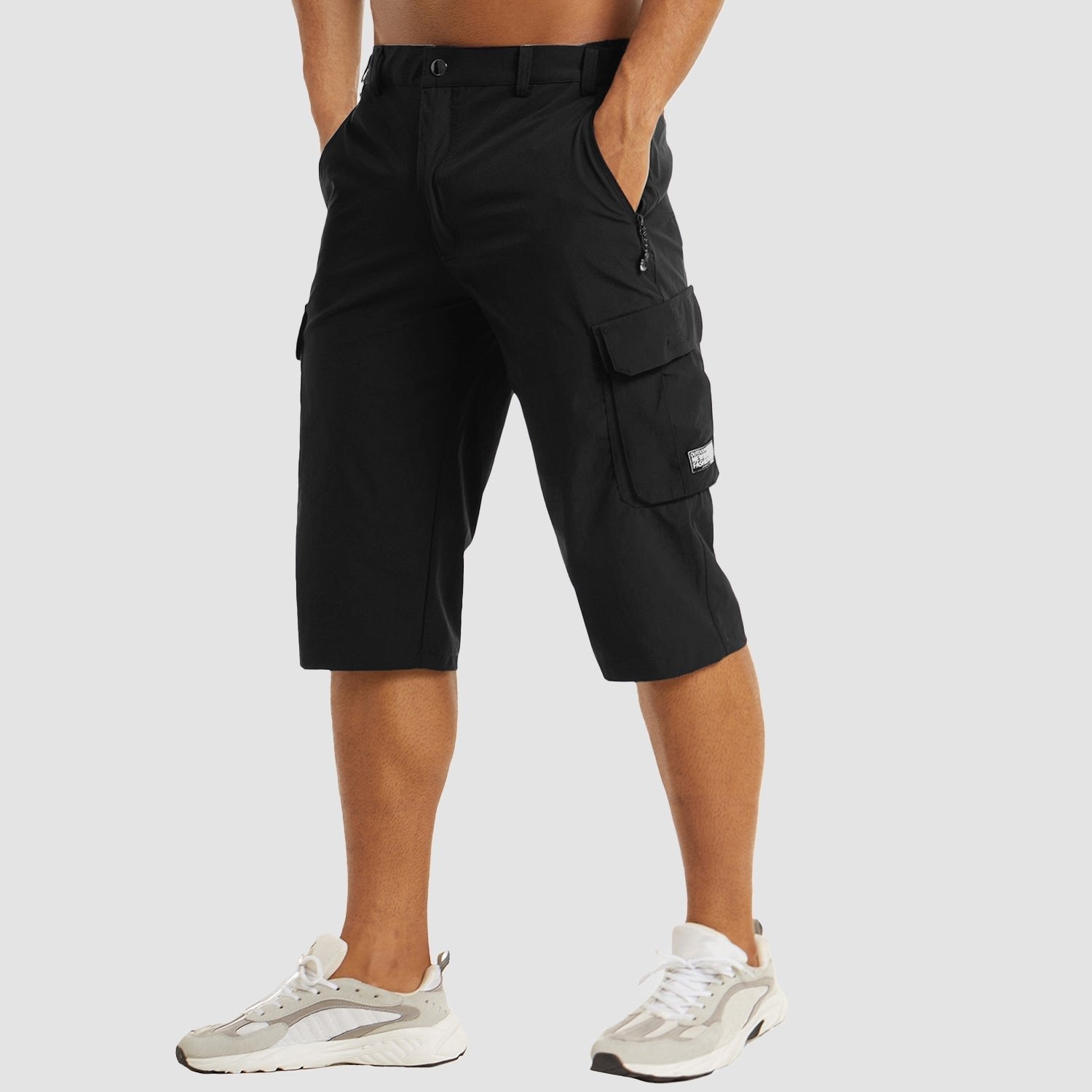 Men's knee-length cargo shorts | with side pockets