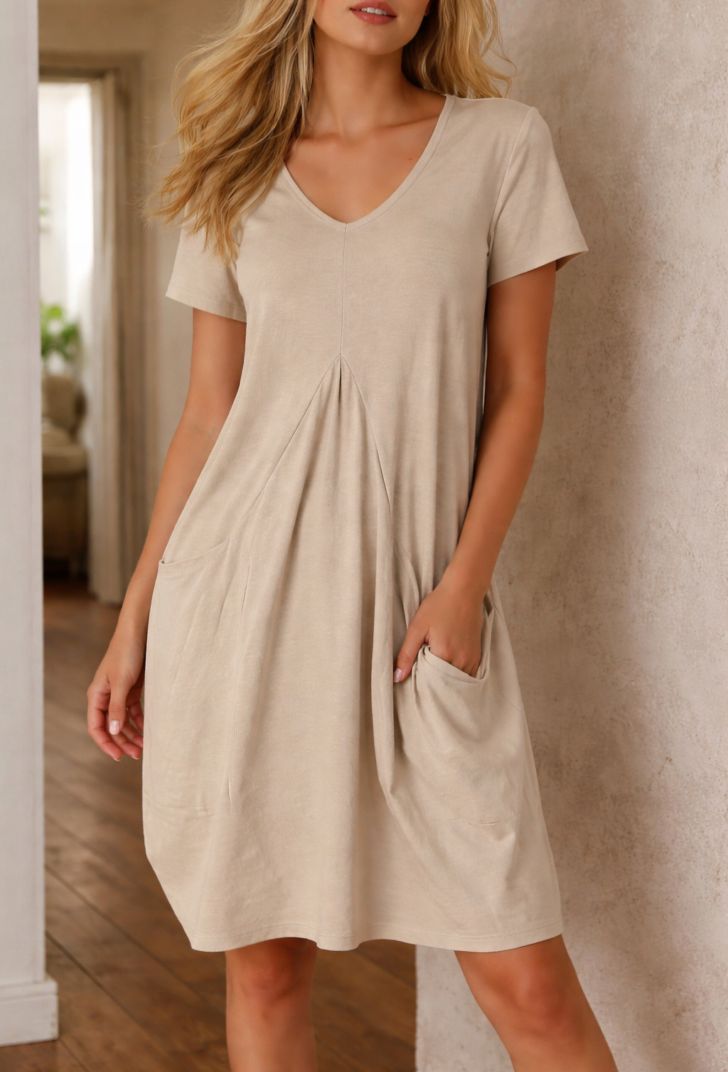 A-line dress with pockets | Home-delivered V-neck | Knee-length