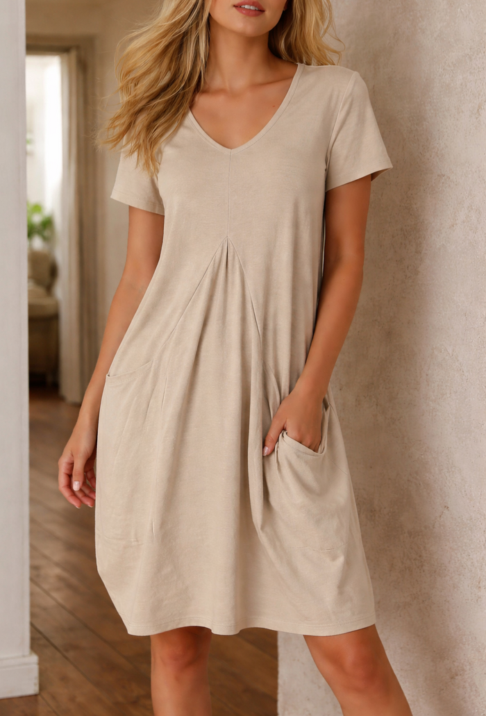 A-line dress with pockets | Home-delivered V-neck | Knee-length